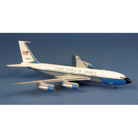 Air Force One Boeing 707-138B AEROCLASSICS 1/200
