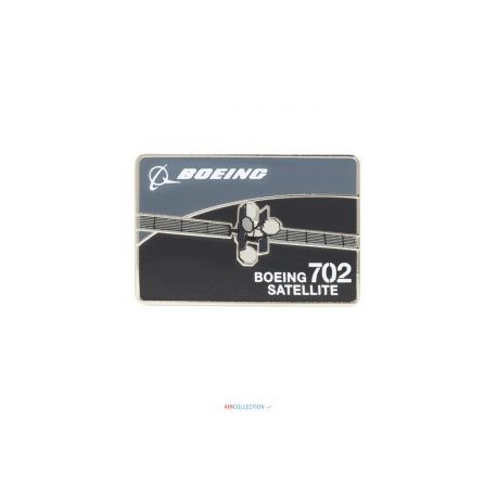 Pins Boeing S12-702-Satellite